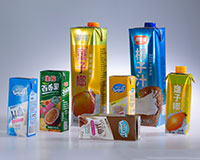 WSFM1100-2000型液體奶、飲料紙盒專用材料擠出復合淋膜機